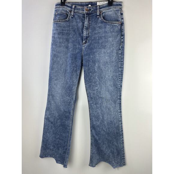 Rag & Bone Casey High Rise Flared Leg Jeans in Pebbles Wash Women's Size 31 - Picture 2 of 10